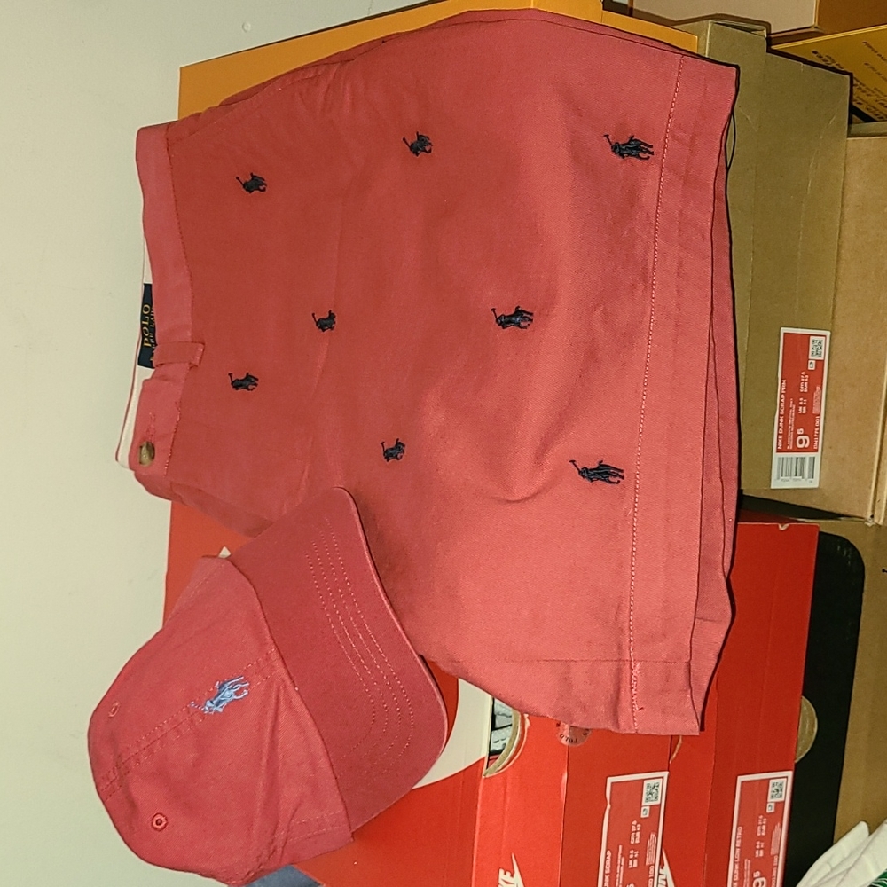 Polo chino shorts/hat